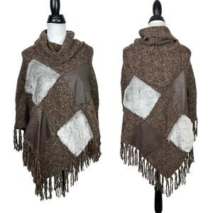 Vertigo NWT S/M Brown Chunky Knit Patchwork Fringe Pullover Poncho Sweater
